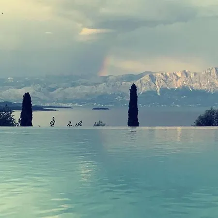 Artemis , Anatoli Lefkada * ניקיאנה