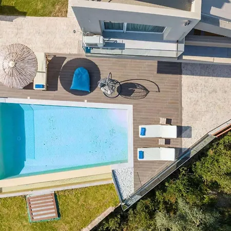 Artemis , Anatoli Lefkada Διαμέρισμα *